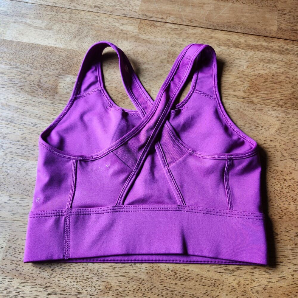 (M) Nike longline sports bra - Picture 3 of 4